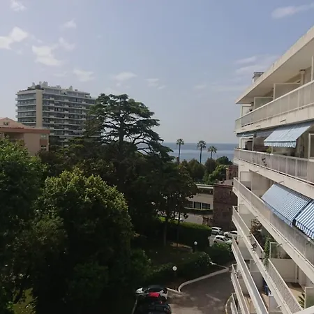 Spacious 70 M Flat With Balcony And Sea View! *